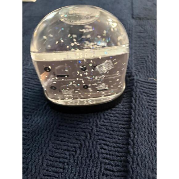 Snow globe Picture Frame - Picture 4 of 5